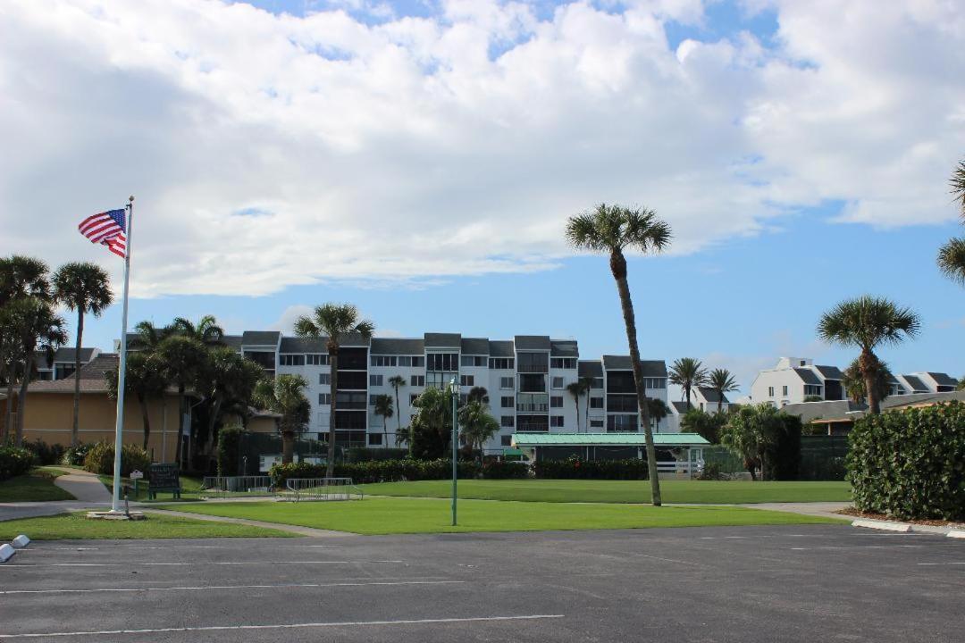 Ocean Village Fort Pierce Exterior foto